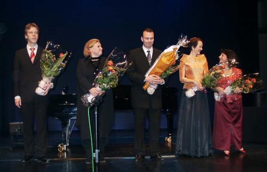 Rolf Broman, Liisa Pimiä, Petrus Schroderus, Tuula Paavola ja Rossella Redoglia.