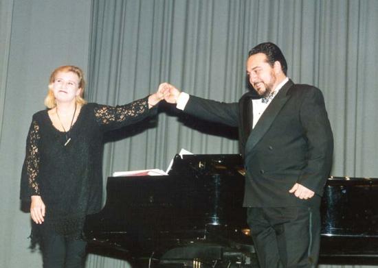  Liisa Pimiä, piano ja Andrea Coronella, tenori